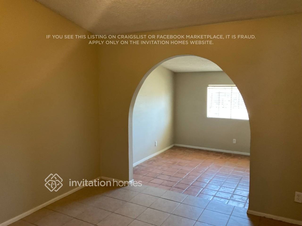 4739 W Morrow Dr - Photo 3 of 11