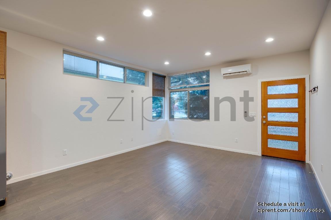 4813 Delridge Way Sw #A - Photo 4 of 25