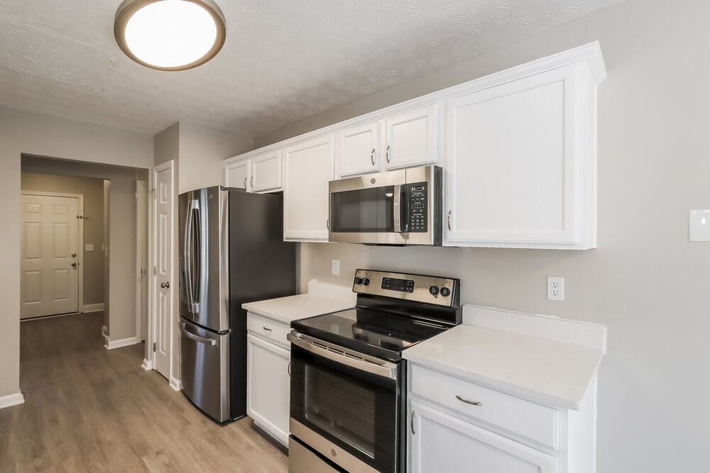 492 Clearwater Way - Photo 6 of 16