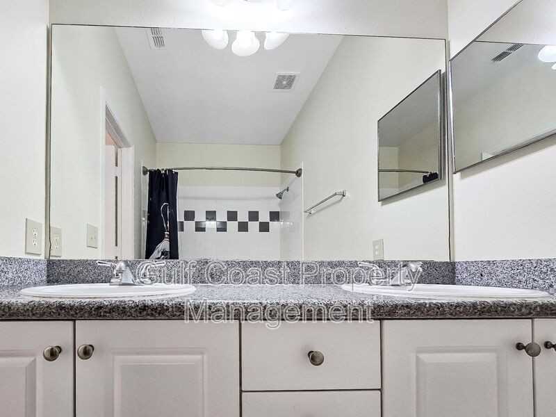 7743 Plantation Cir - Photo 7 of 19