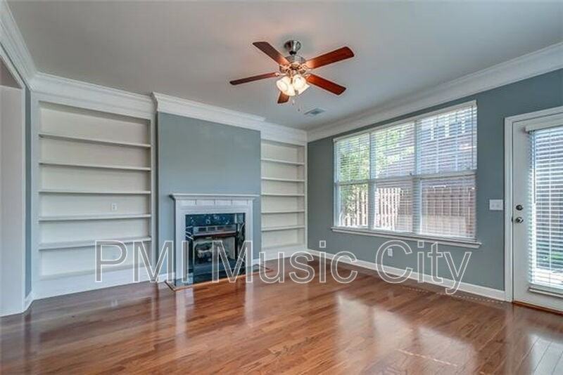 2324 Knowles Ave - Photo 7 of 14