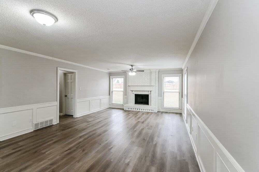 7069 Cutter Mill Rd - Photo 5 of 17