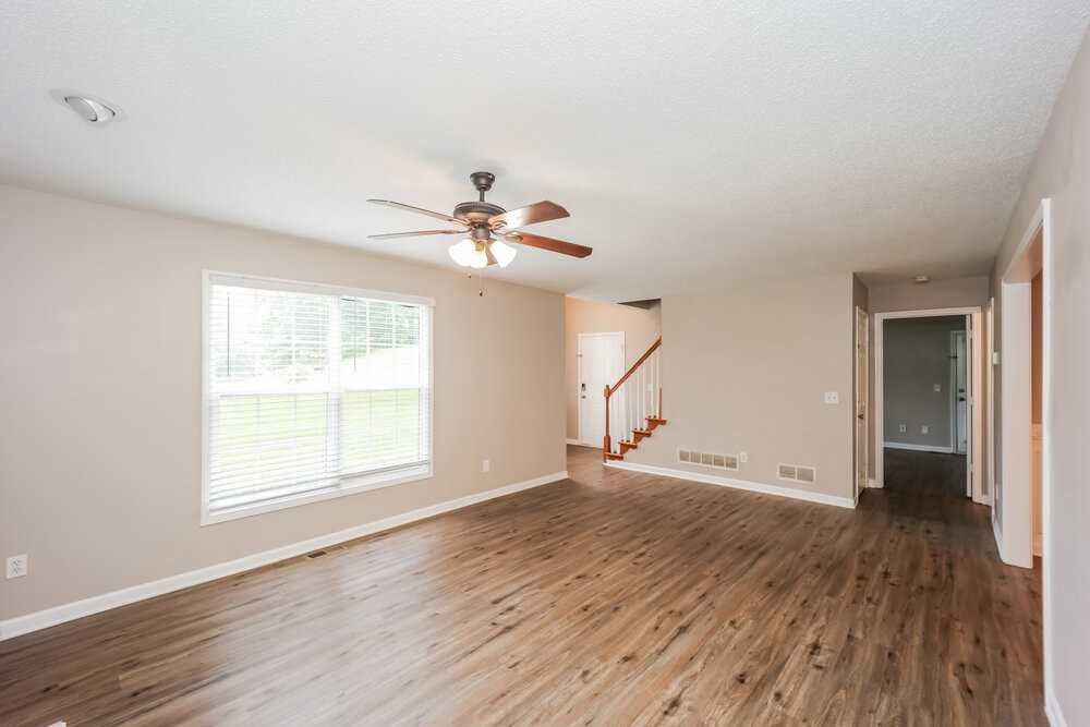 149 Mill Pointe Ct - Photo 6 of 18