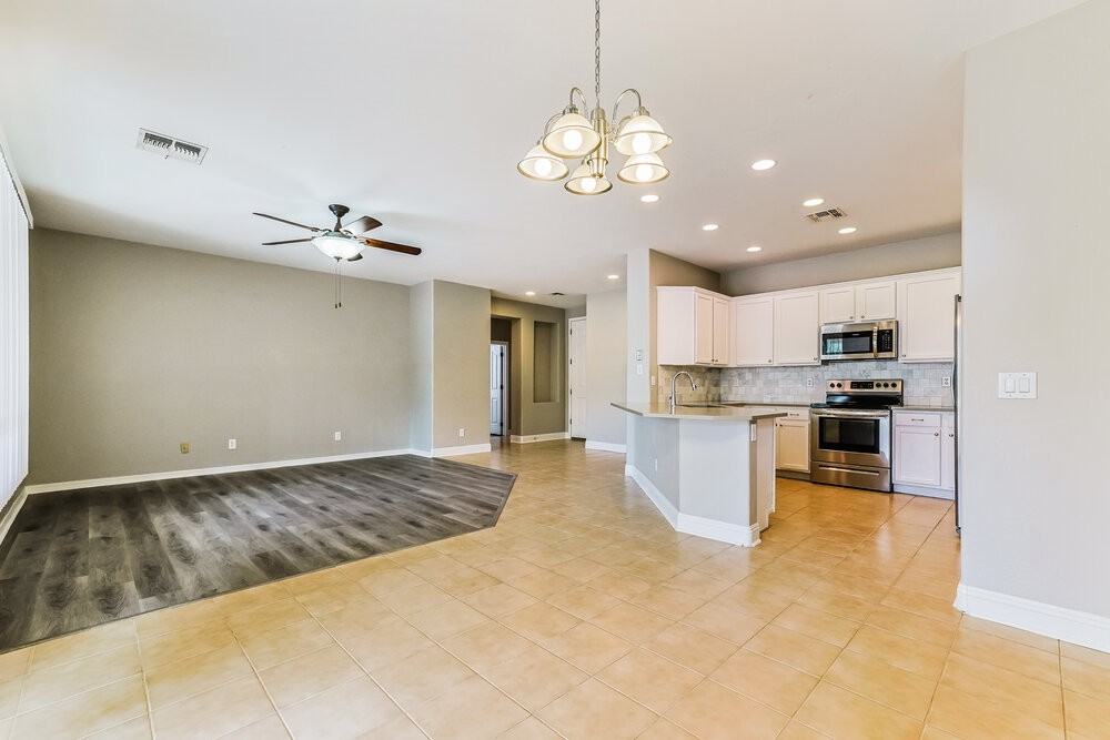 4729 E Cloudburst Dr - Photo 5 of 16