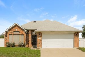 featured image of 5017 Eastcreek Dr