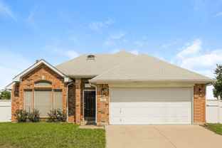 5017 Eastcreek Dr - Photo 1 of 1