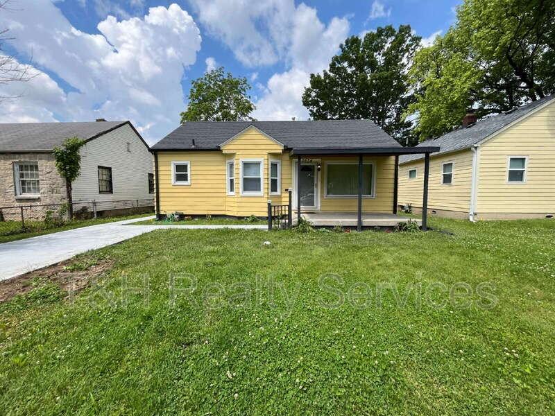 3534 N Euclid Ave - Photo 2 of 15