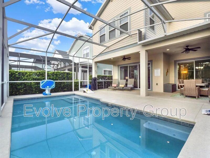 1449 Fairview Cir - Photo 3 of 37