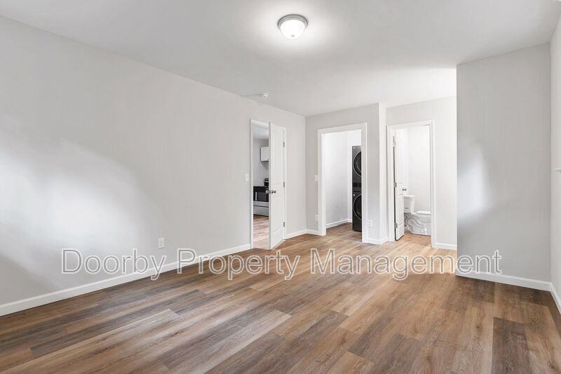 133 W Ridgewood Ave #135 - Photo 6 of 11