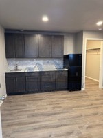 featured image of 165 N 3rd St #42