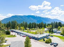 featured image of 661 8th Avenue East North