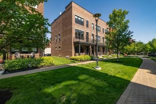 297 Auden Ave - Photo 1 of 1