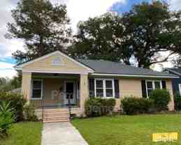 304 Columbus Dr - Photo 1 of 1