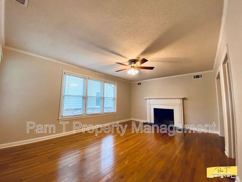 304 Columbus Dr - Photo 3 of 29