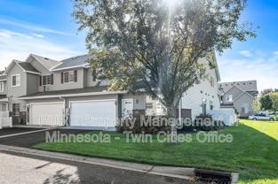 1877 111th Ave Ne - Photo 1 of 1