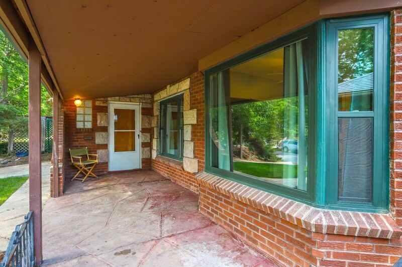 1254 Dahlia St - Photo 2 of 20