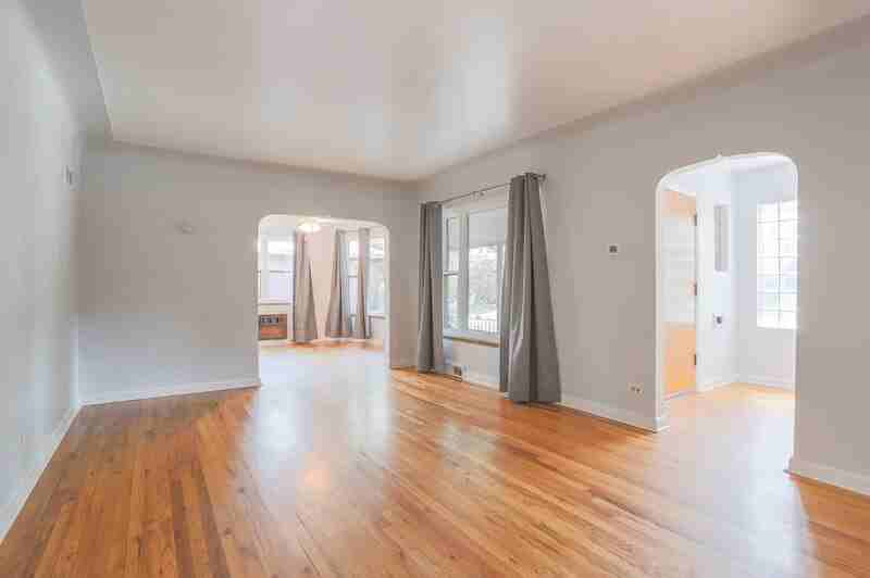 1254 Dahlia St - Photo 4 of 20