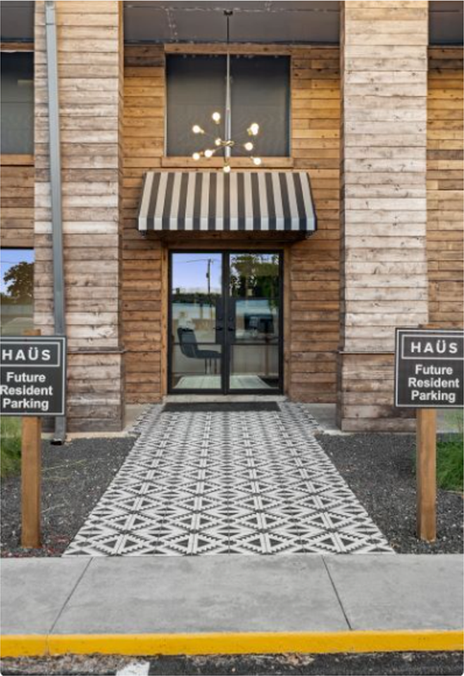 Primrose Haus Apartments! - Photo 6 of 15