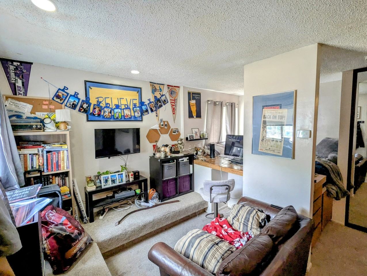 913 Michigan Street - Photo 3 of 21