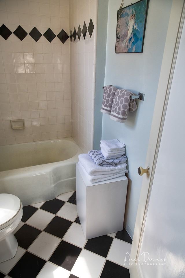 Hawthorn - Photo 2 of 11