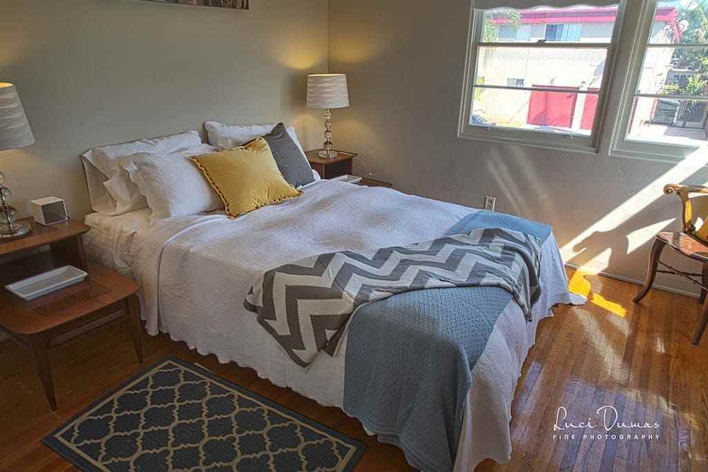 Hawthorn - Photo 5 of 11