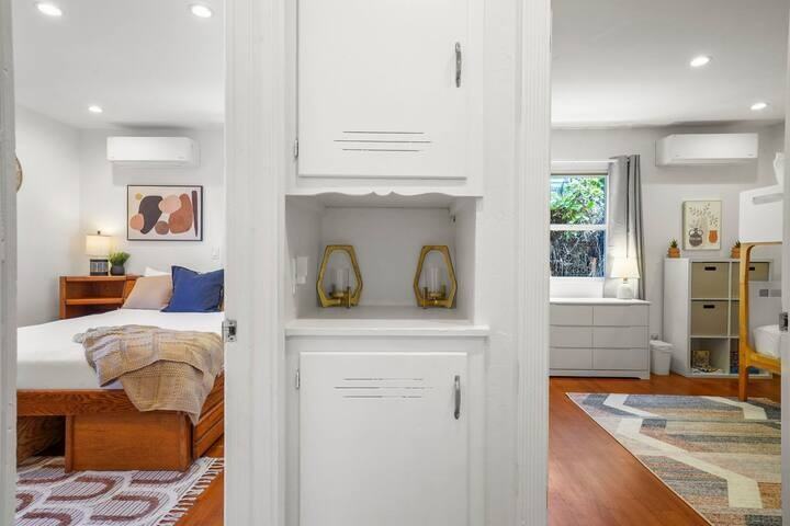 4551 Narragansett Avenue - Photo 3 of 50