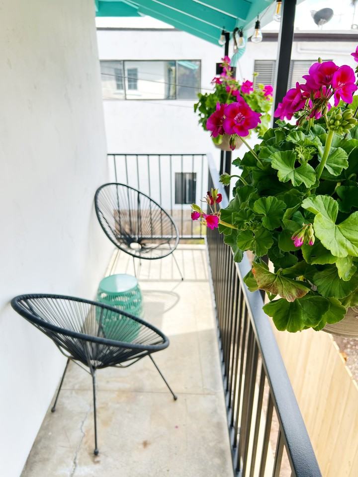 4159 Madison Avenue - Photo 5 of 26