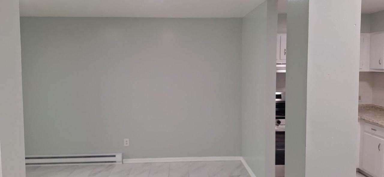 560 Main Street - Photo 2 of 13