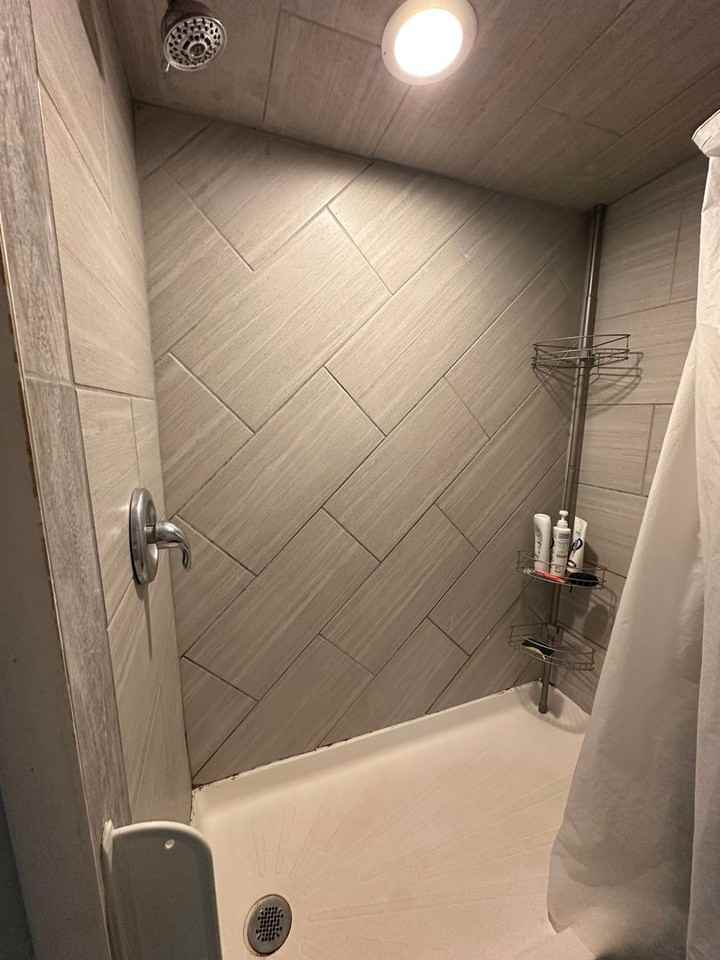 Shared Living in a 6 - Photo 5 of 50