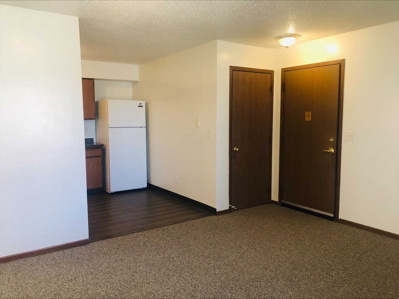 Boone Park Apartments - Photo 7 of 49