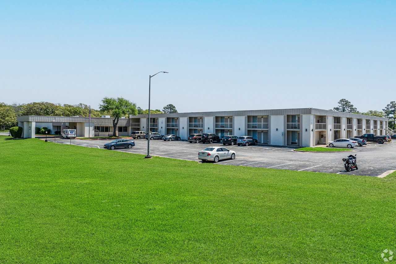 Athens Reserve - Photo 2 of 37