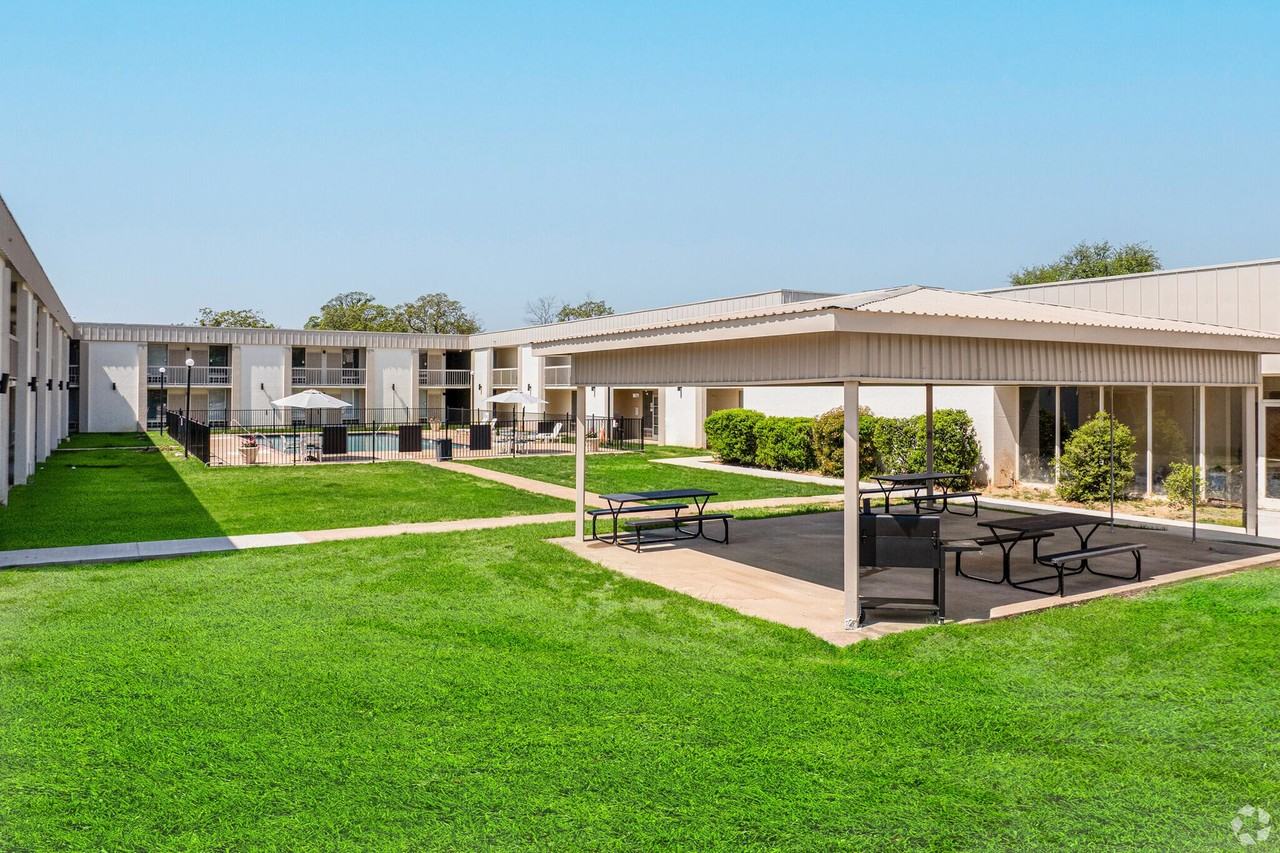 Athens Reserve - Photo 3 of 37