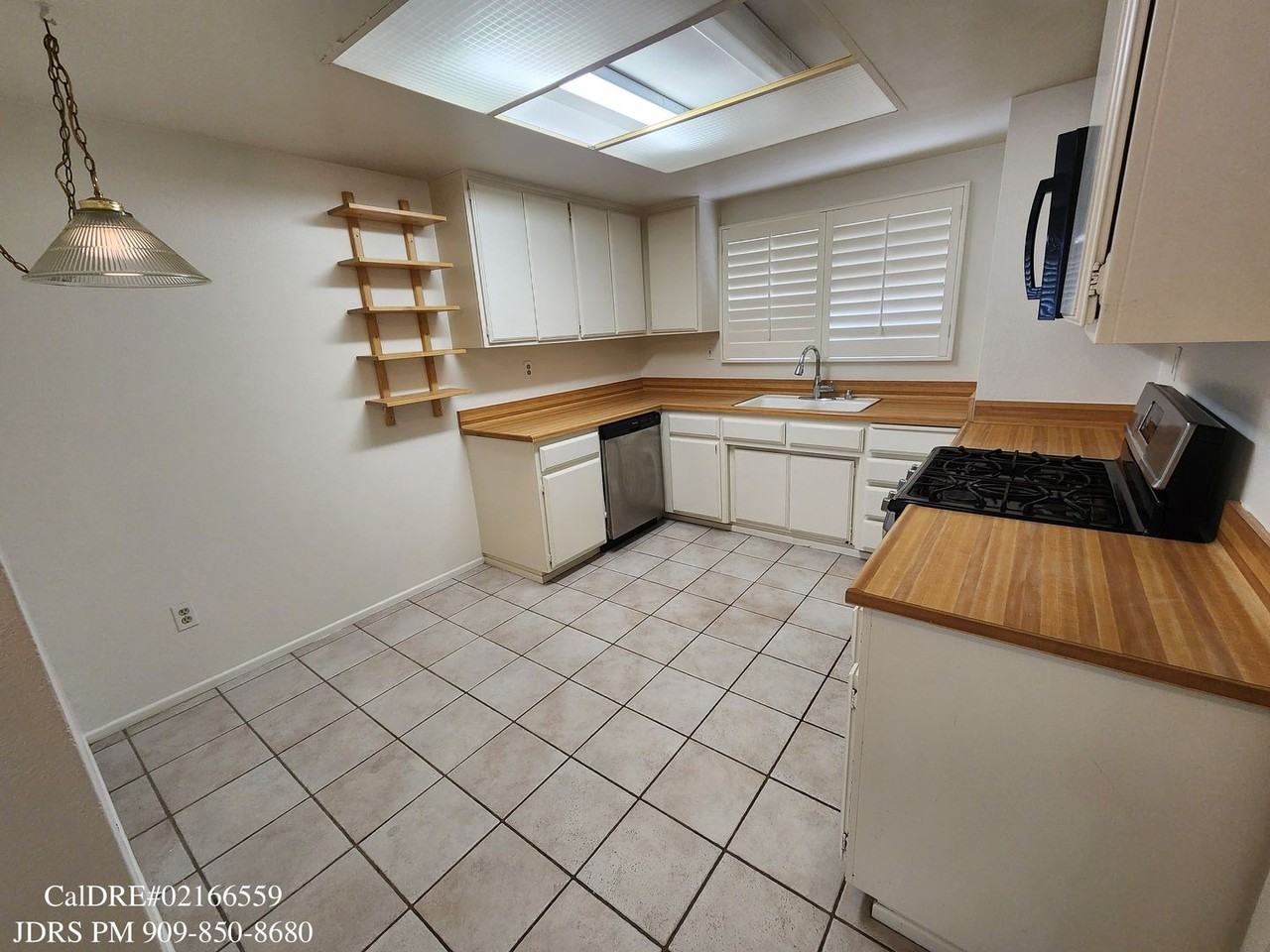 124 E Colorado Blvd #A - Photo 7 of 17
