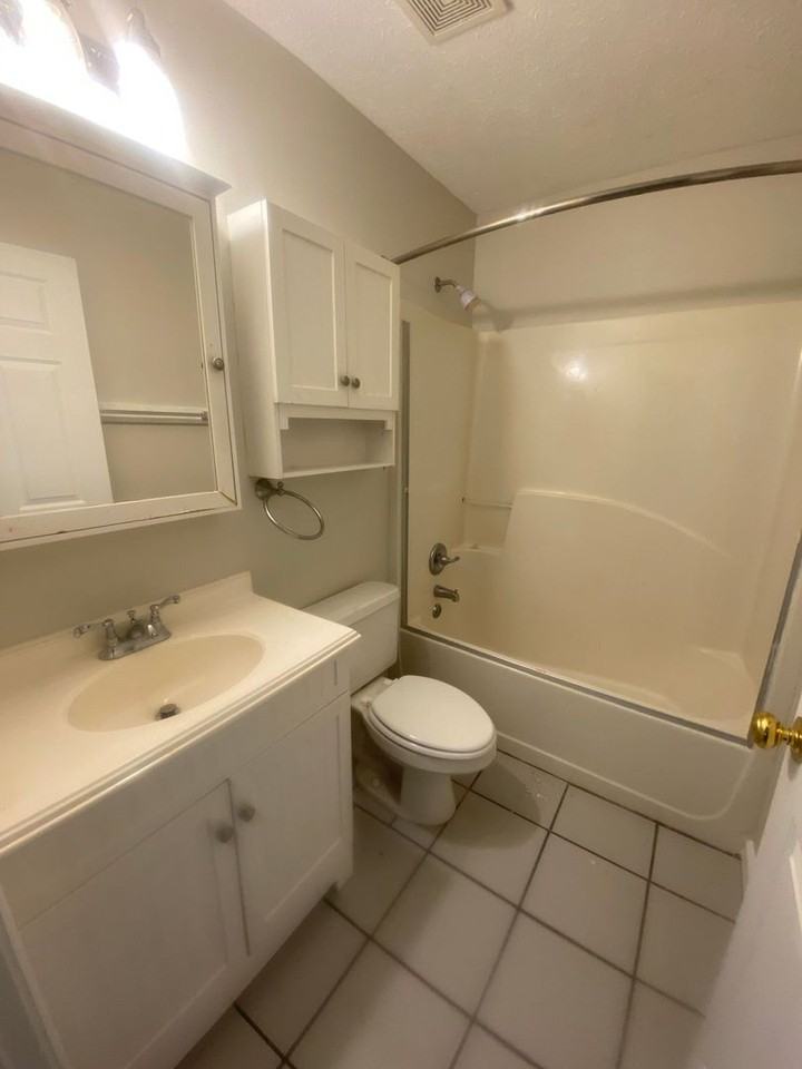 1609 Louisiana Ave - Photo 7 of 11