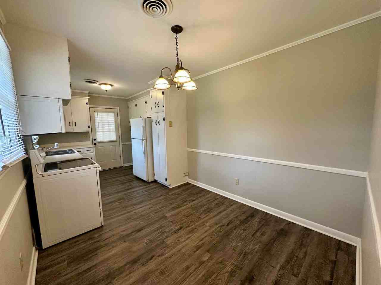 3610 Camden Hwy - Photo 3 of 10