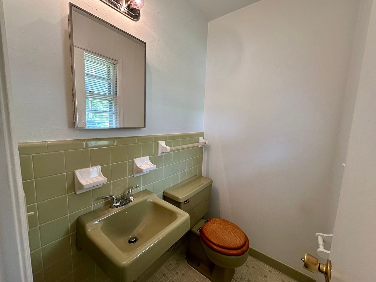 3610 Camden Hwy - Photo 6 of 10
