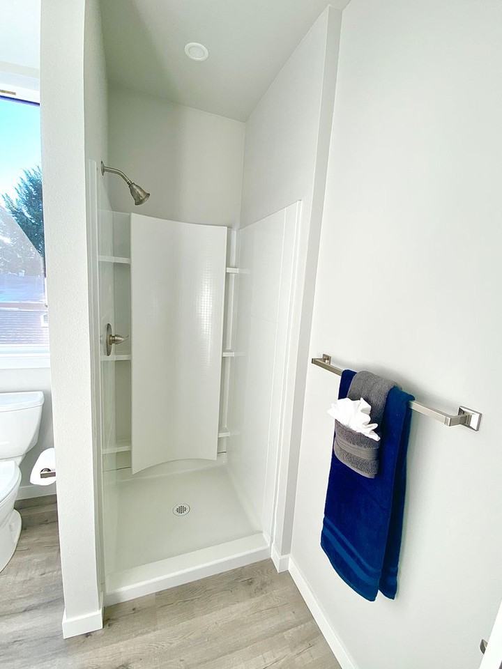 University Flats Apartments - Photo 3 of 16