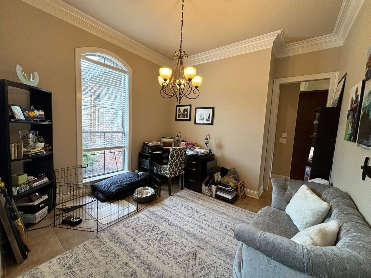 64 Turnbury Dr - Photo 4 of 35