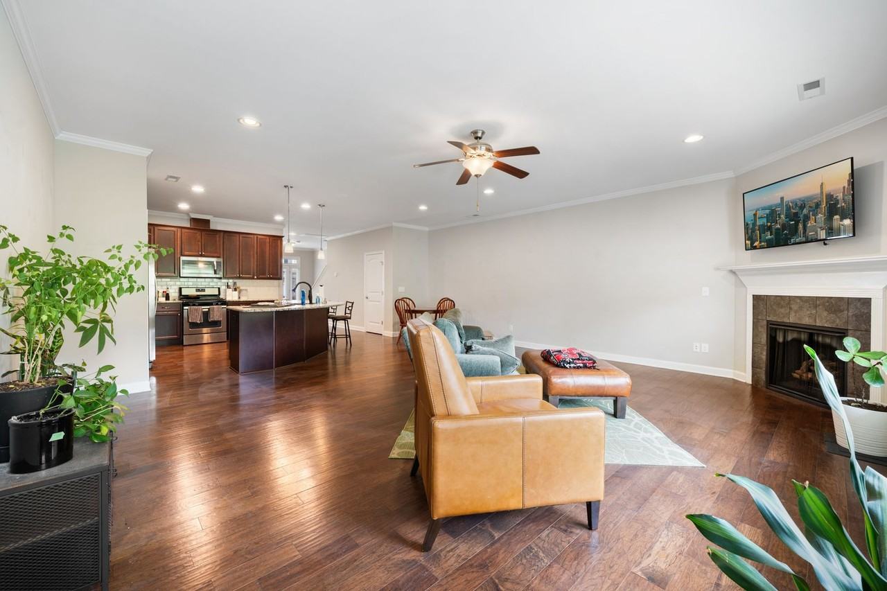 5507 Nur Ln - Photo 4 of 20