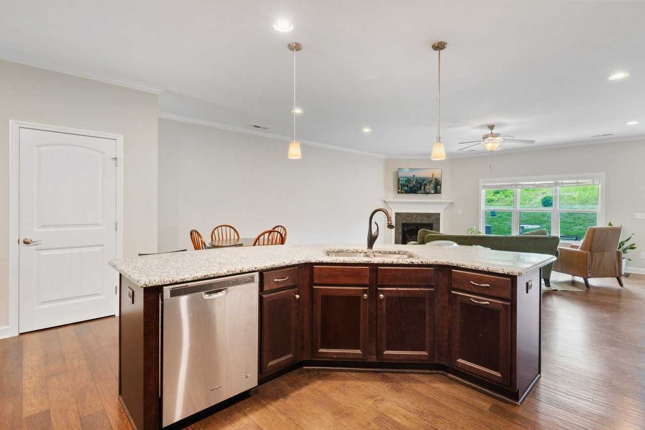 5507 Nur Ln - Photo 6 of 20