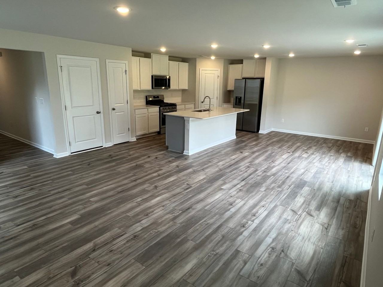 11023 Daisy Ct - Photo 6 of 31