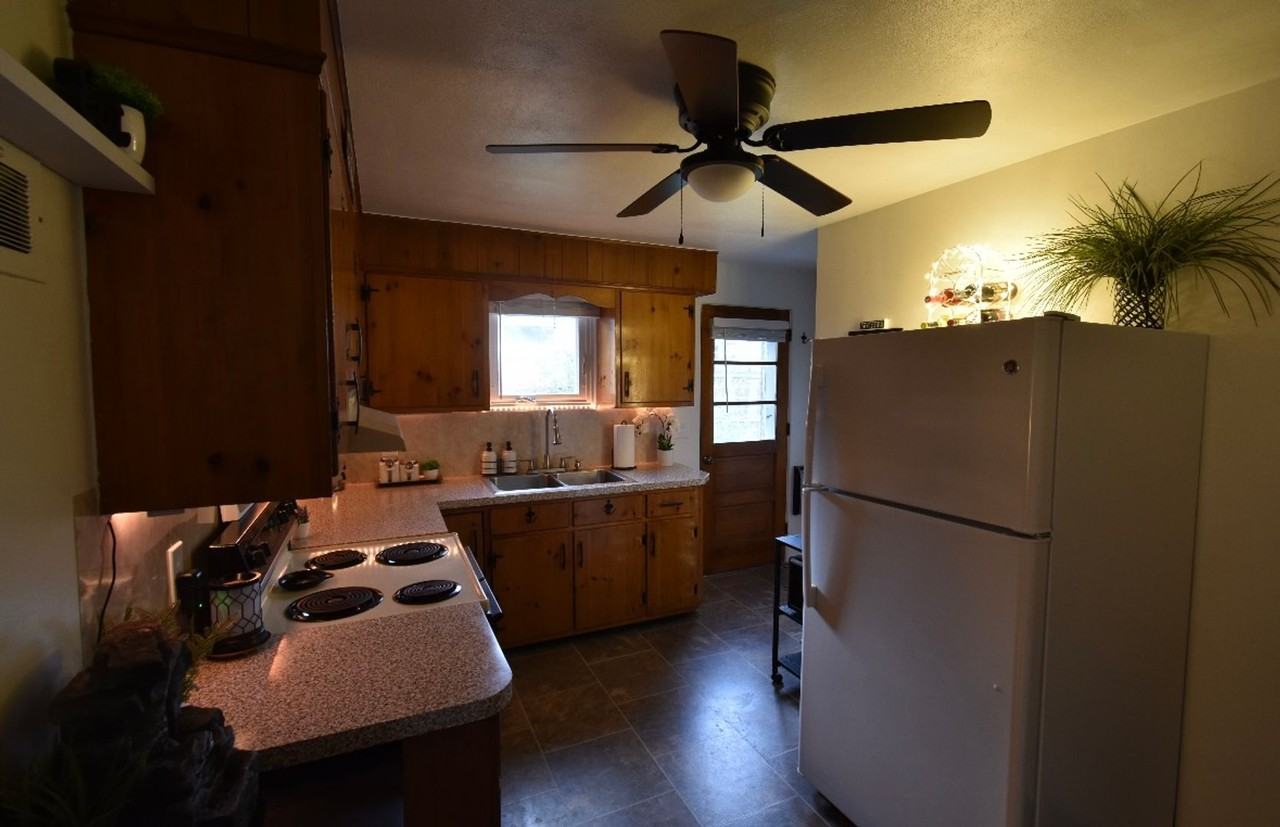 1709 Cornell Rd - Photo 5 of 12