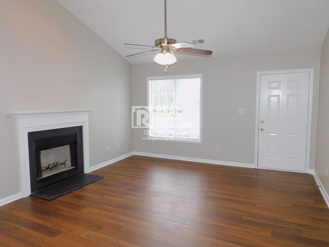 1804 Water St - Photo 2 of 19