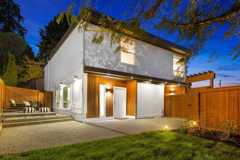 9817 SE Shoreland Dr, Bellevue, WA 98004 - Photo 1 of 1