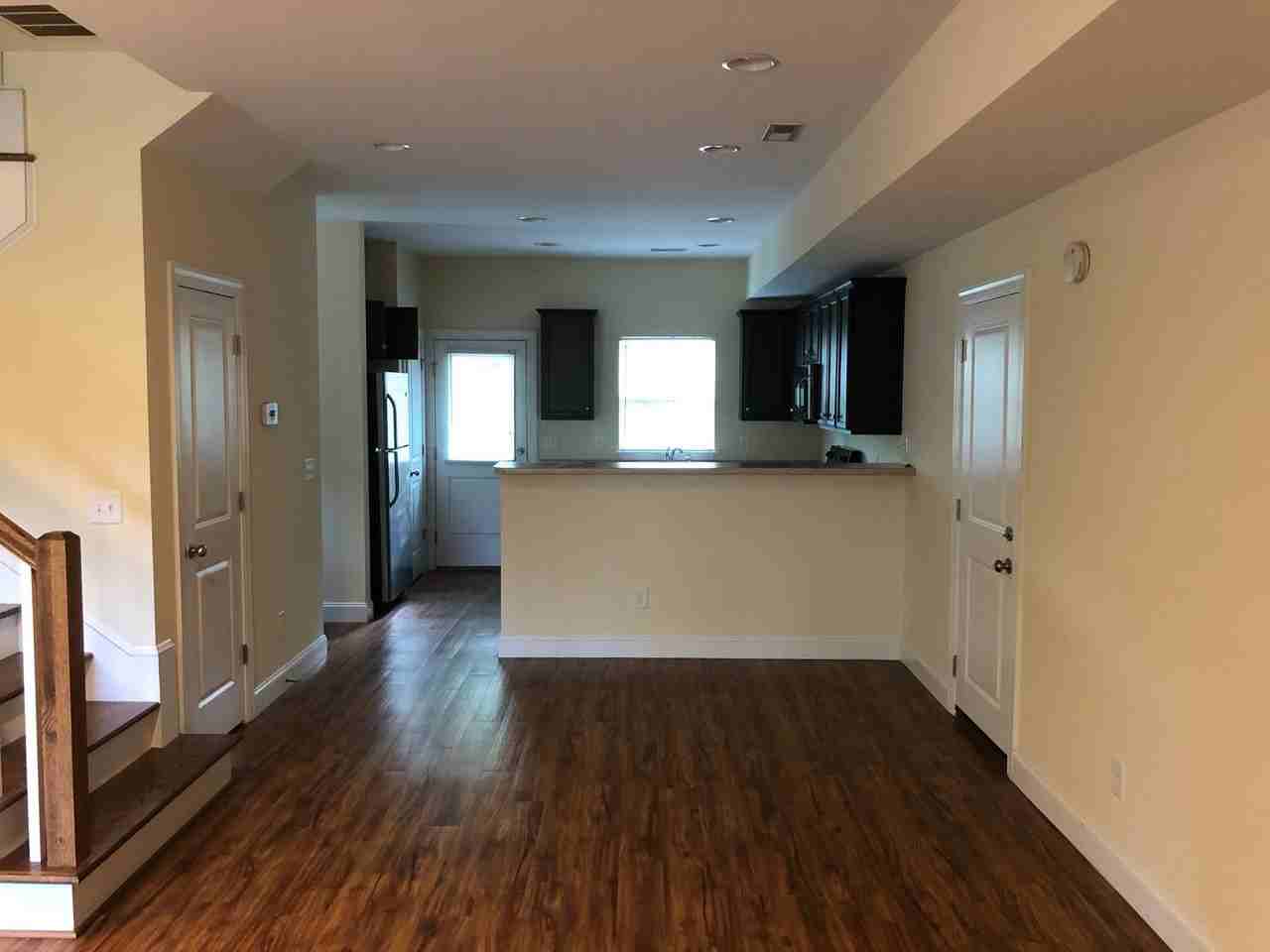 1203 Greenwood Ave - Photo 3 of 15