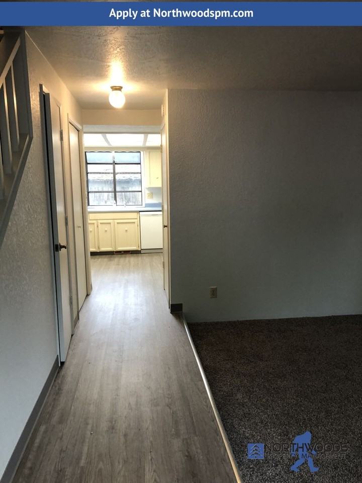 1202 Morrow Rd - Photo 2 of 25