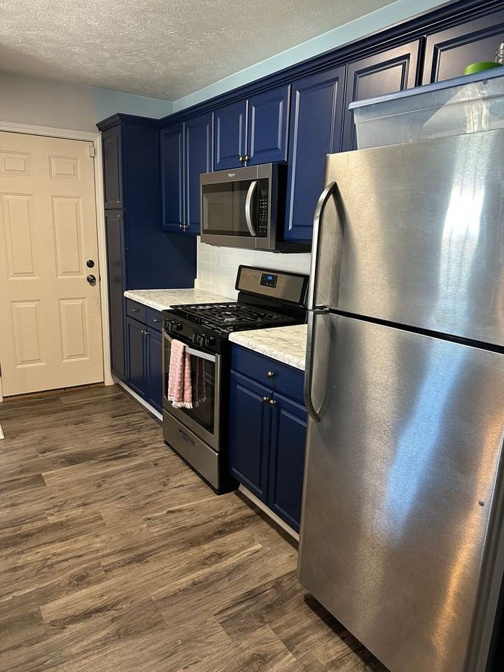 1557 Byfield Pkwy - Photo 3 of 10