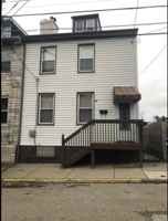 featured image of 3459 Denny St