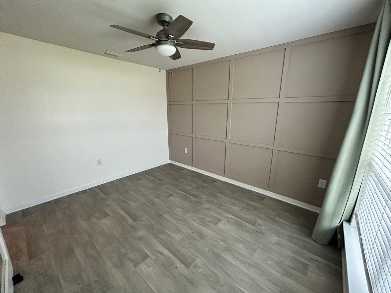 4047 Brighton Blvd - Photo 5 of 34