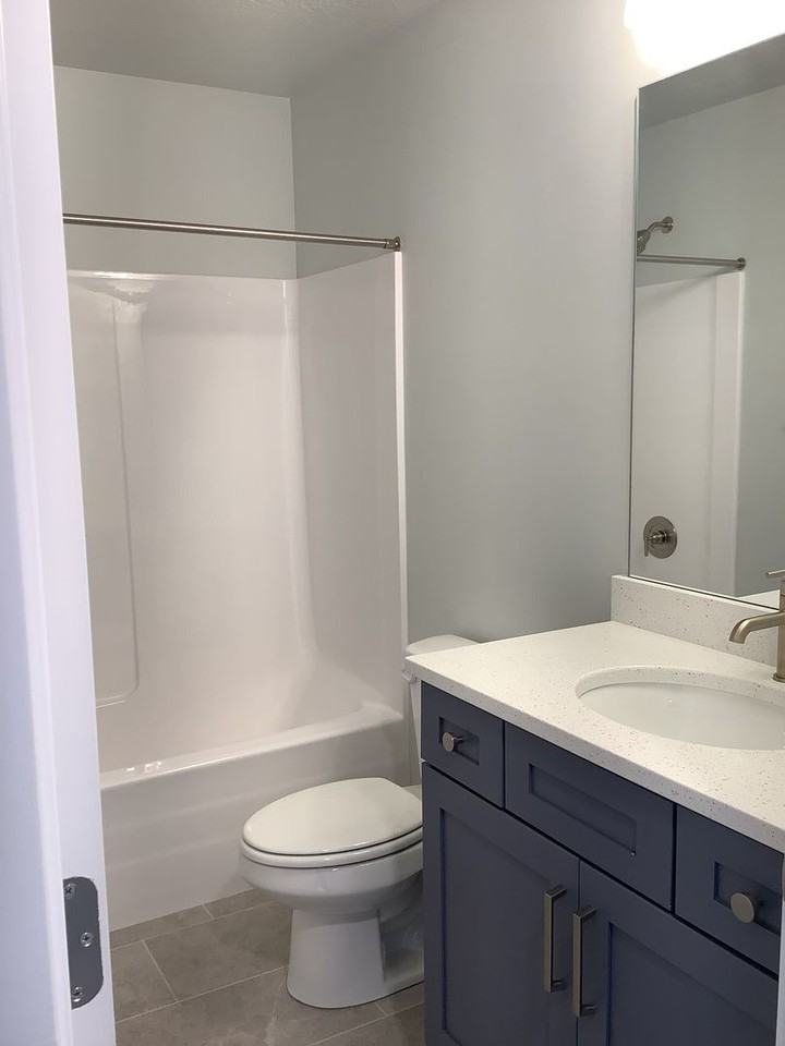 903 N Portman Way - Photo 5 of 16